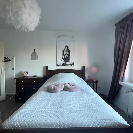 Private Center- Only Women Séjour chez l'habitant *