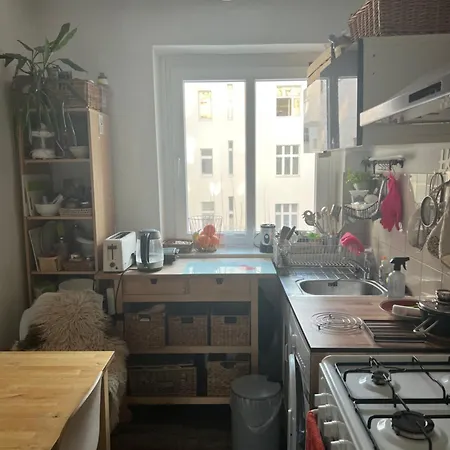 Séjour chez l'habitant Private Center- Only Women *