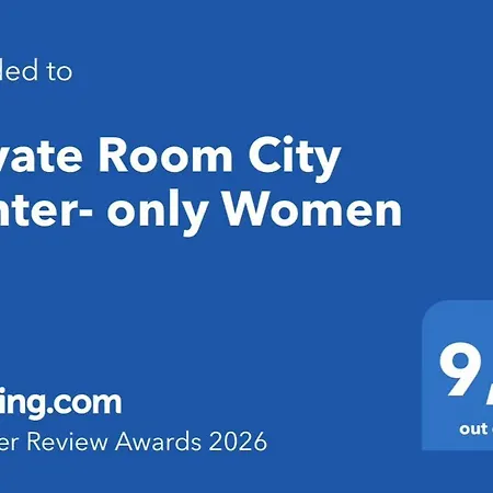 Private Center- Only Women Rum i privatbostad Berlin